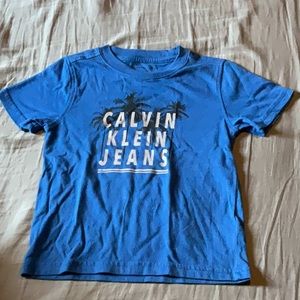 Kids’ Calvin Klein T-shirt Size 4T in Blue
